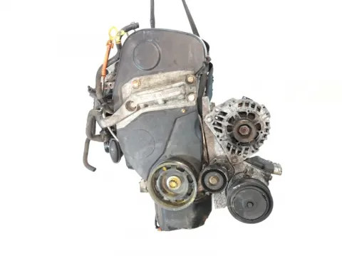 Двигатель Seat Ibiza 2011 1.4i CGGB